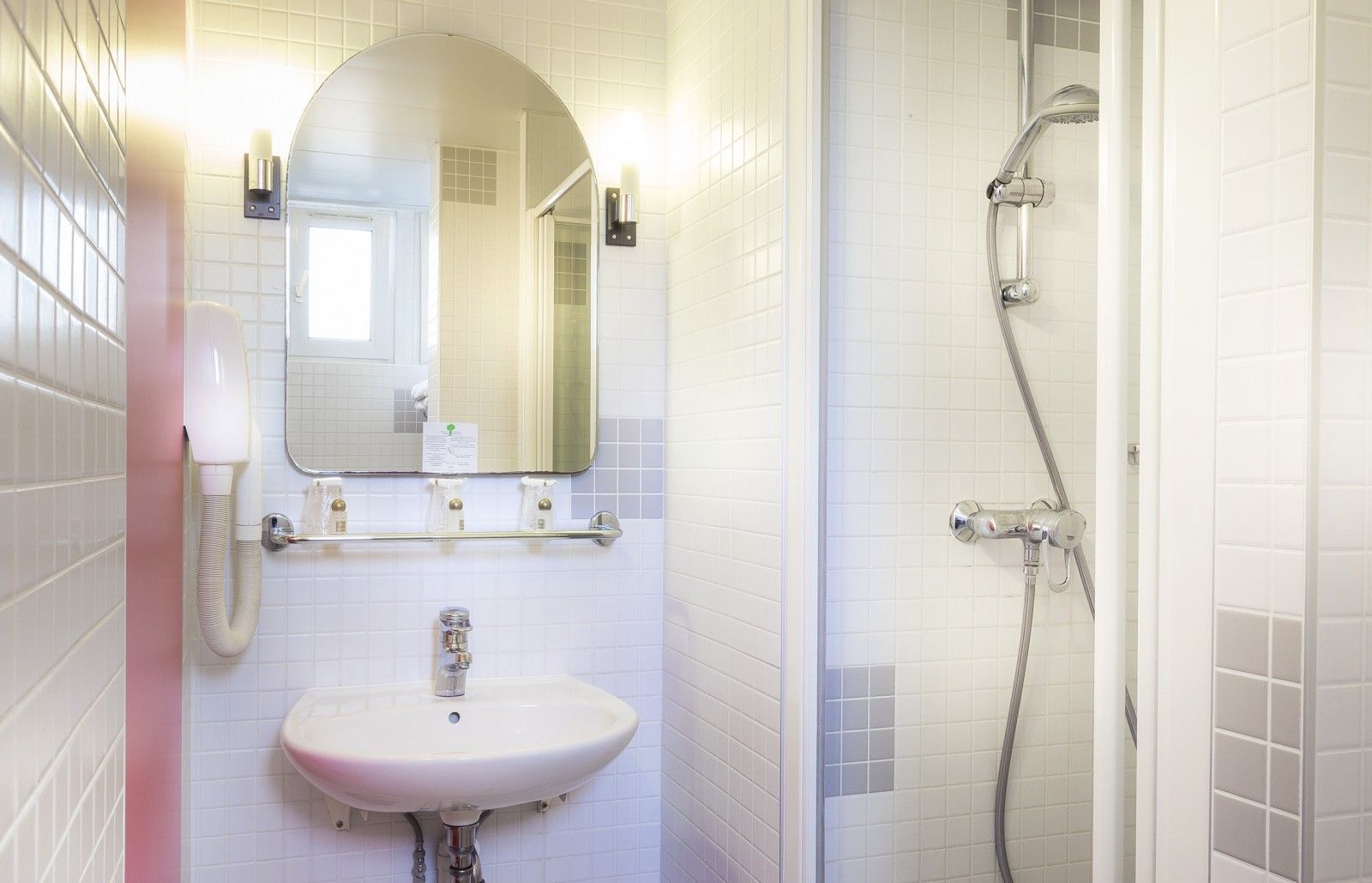 Hotel Du Parc Montparnasse Paris Rum bild